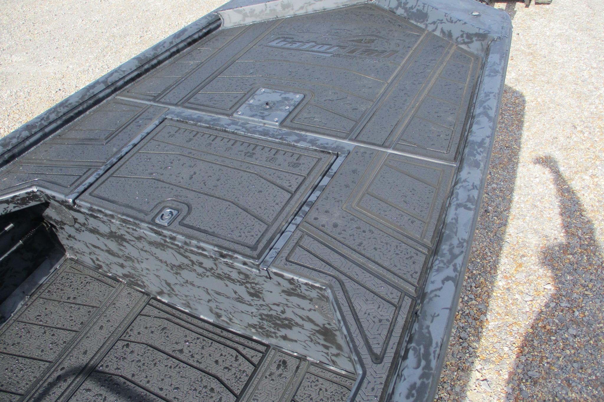 2026 Gator Tail 1854 Extreme CC-11