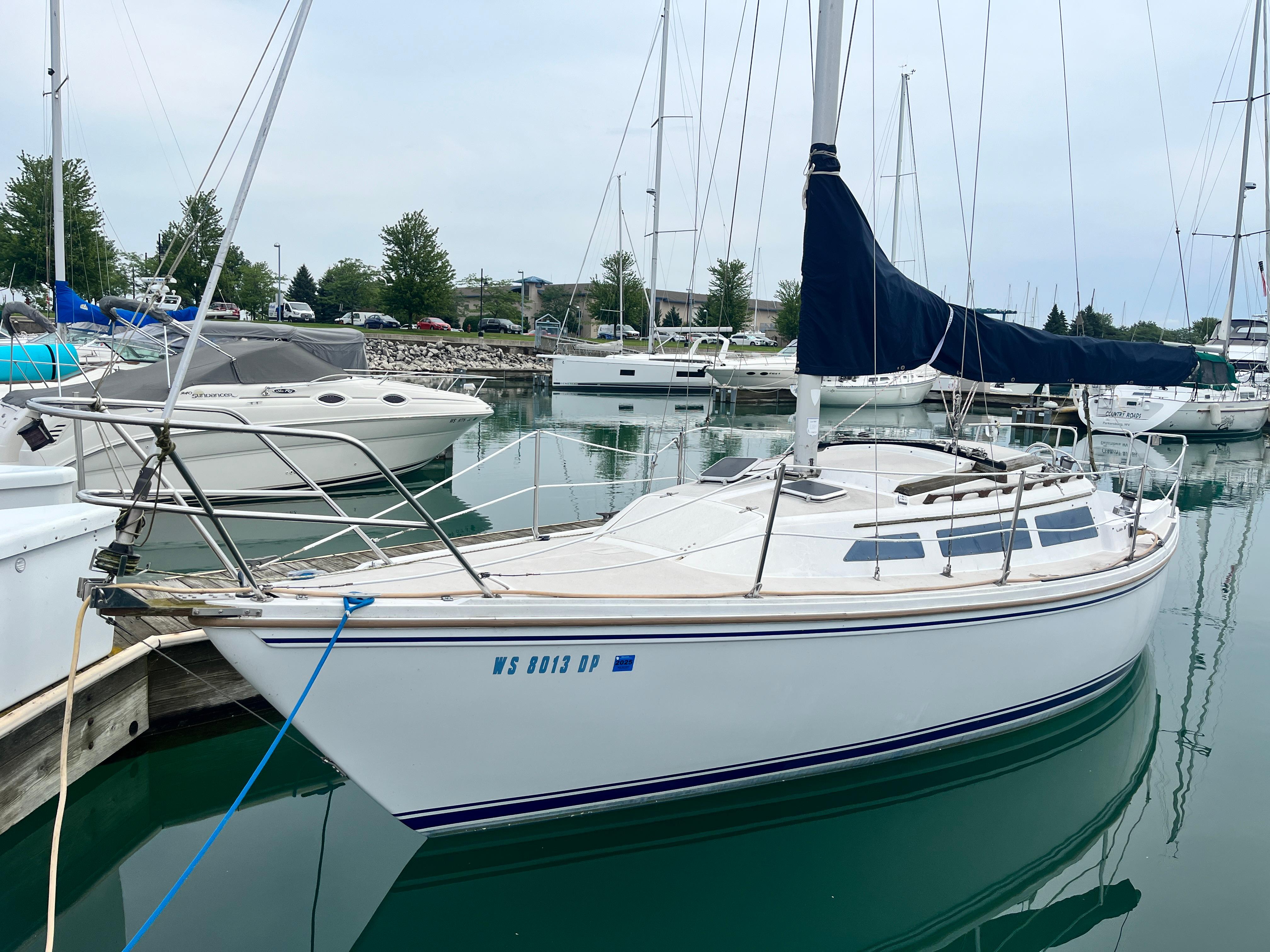 yachtworld michigan sailboats