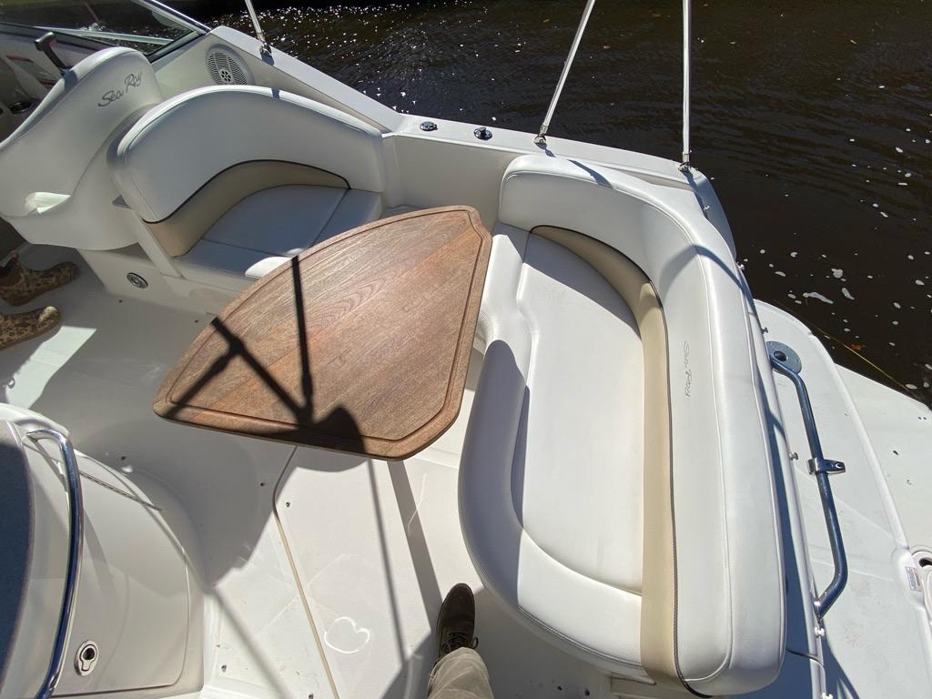 2008 Sea Ray 260 Sundancer