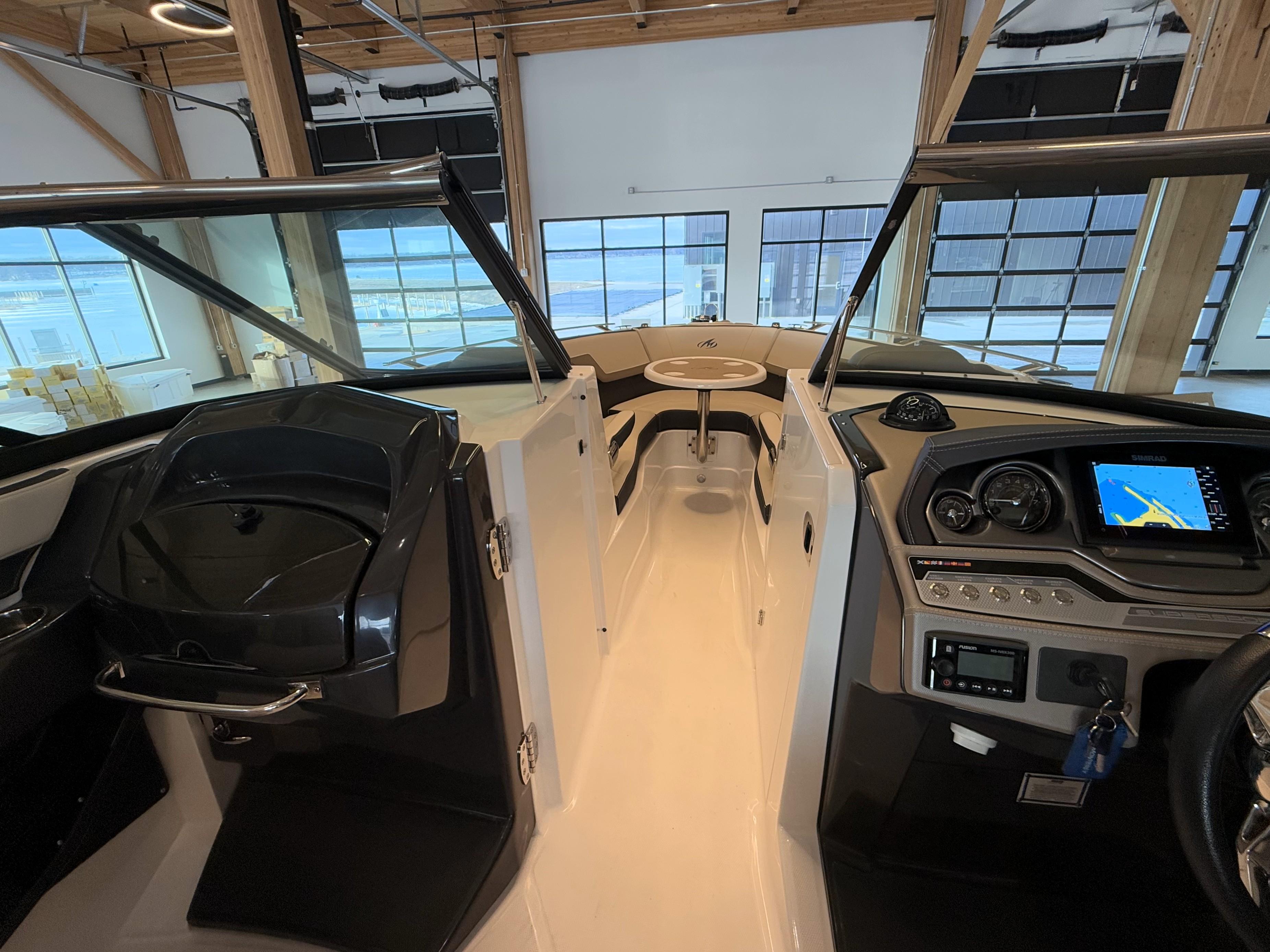 2023-monterey-275-super-sport-power-9659620-20250207182529824-1_XLARGE
