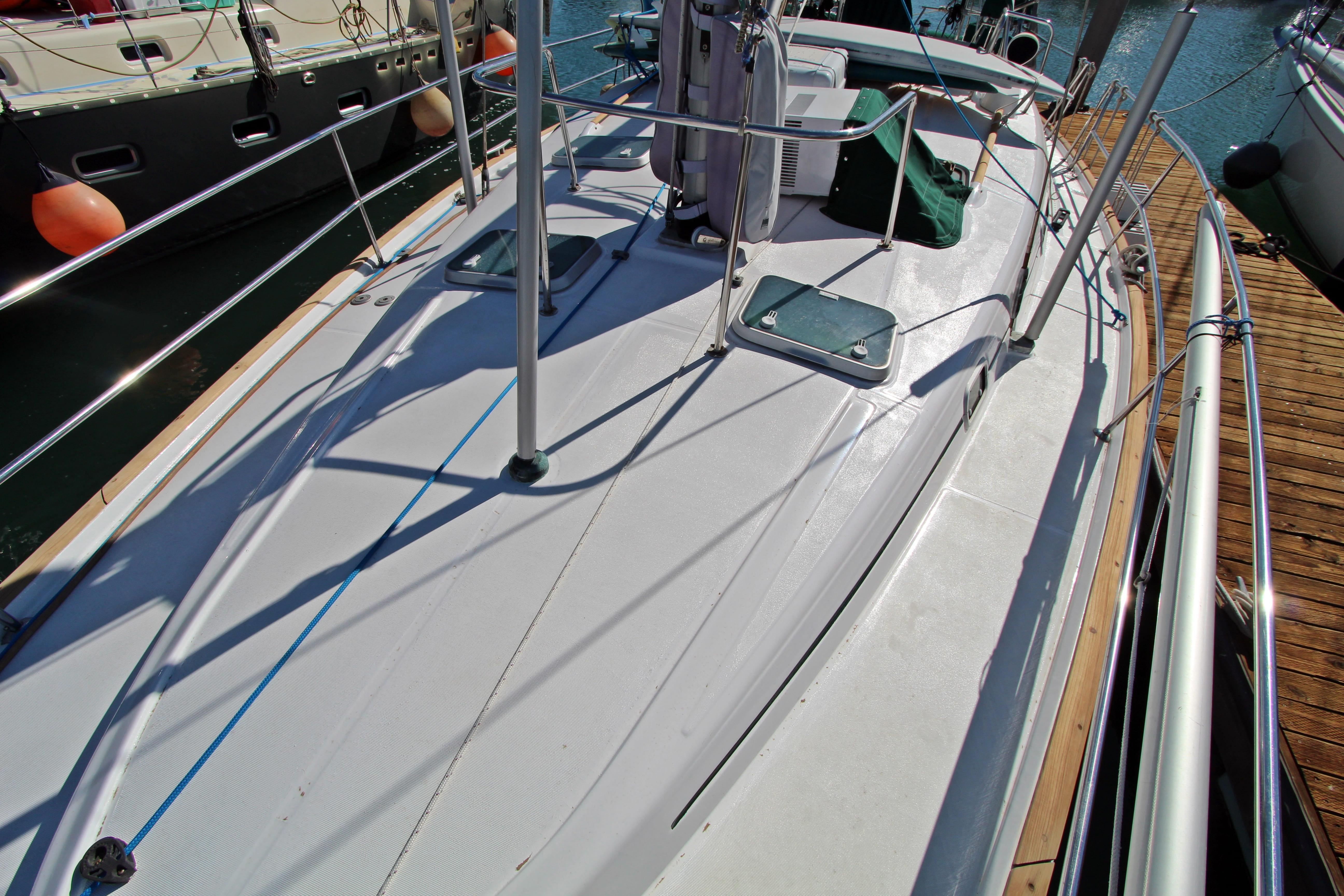 Yacht Photos Pics