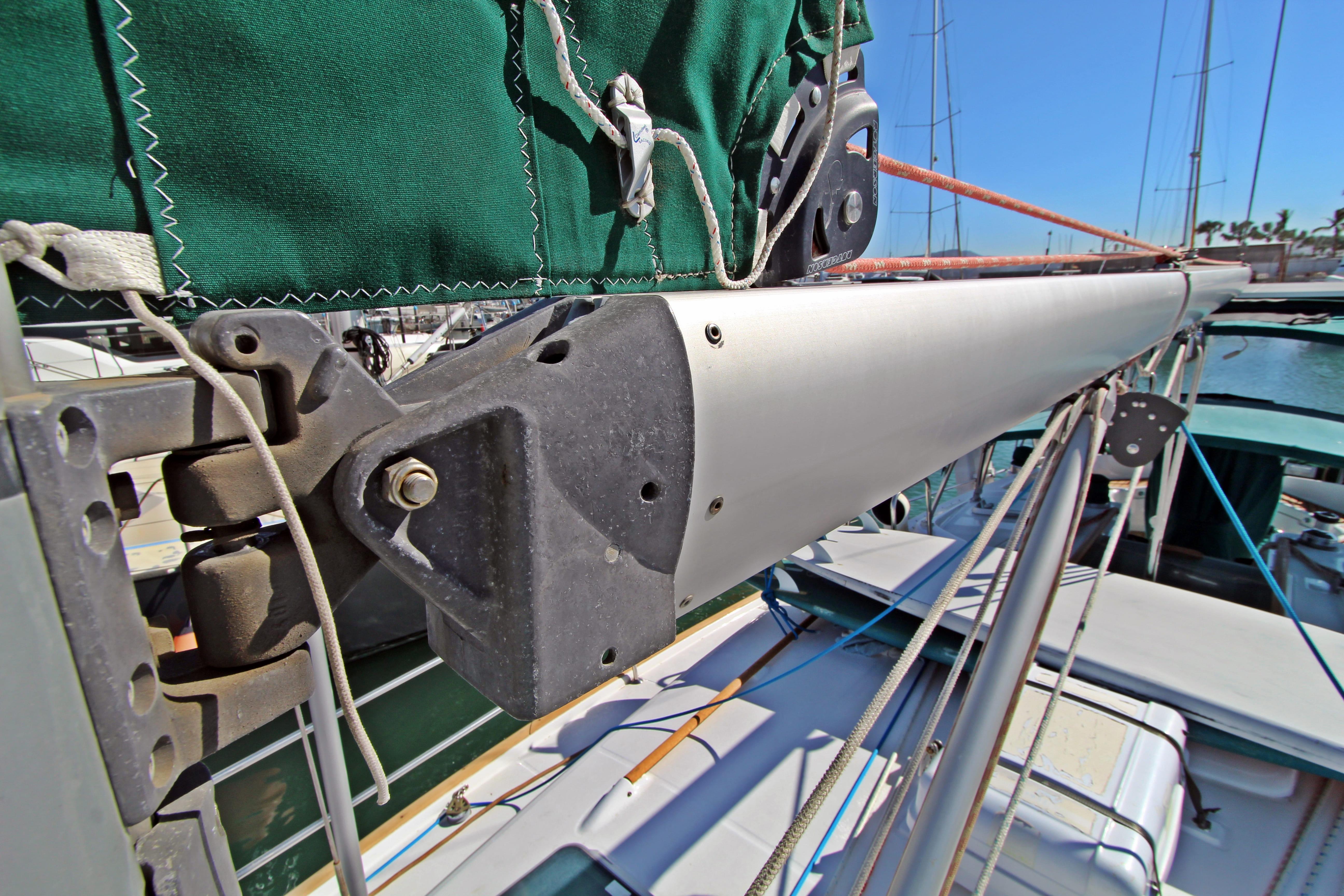 Yacht Photos Pics