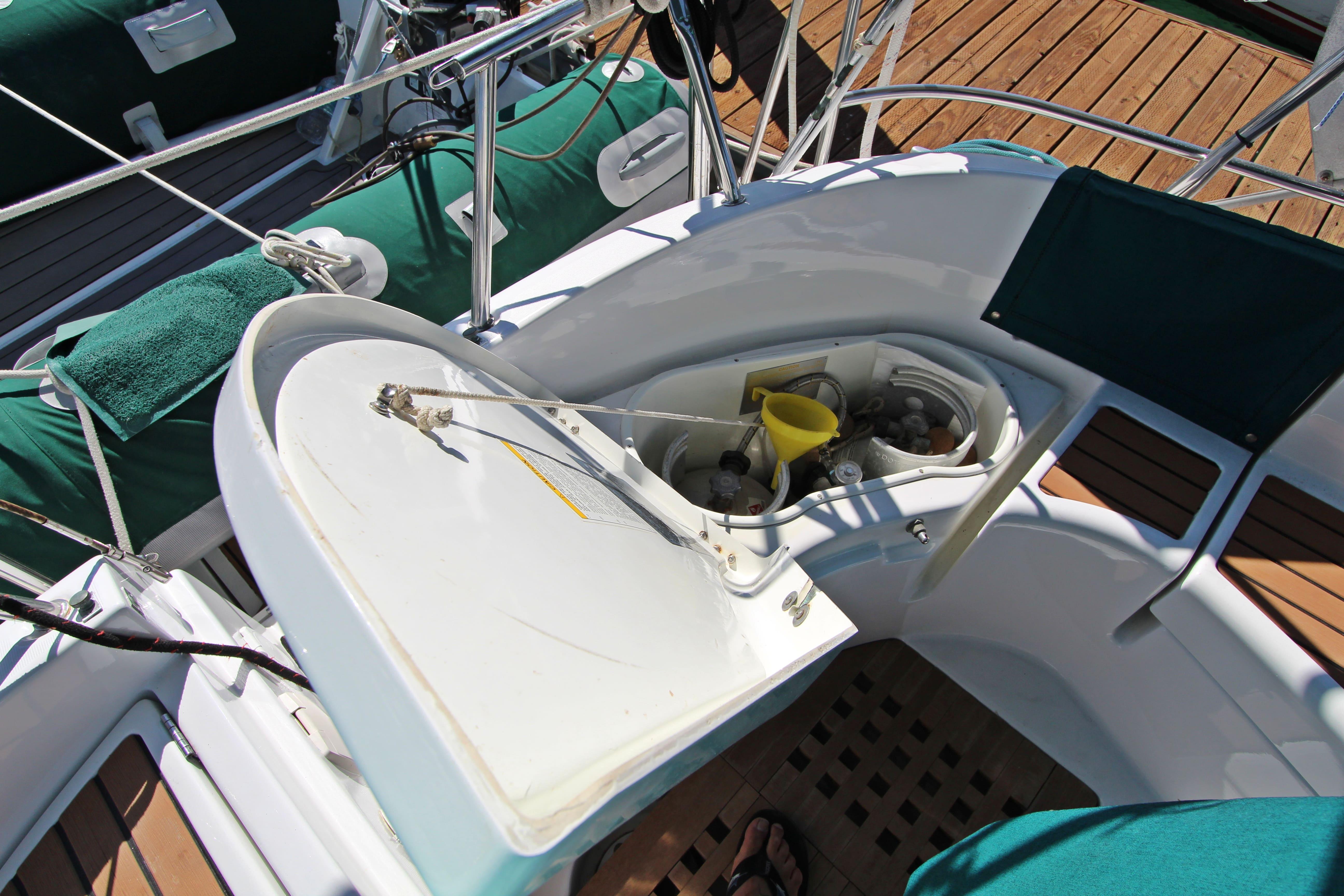 Yacht Photos Pics