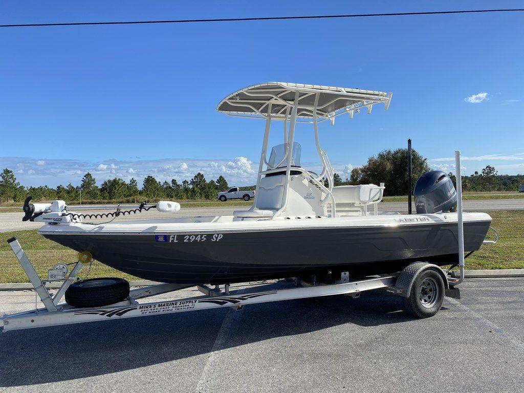 boat-inventory-lake-placid-fl-boater-s-world-marine-centers