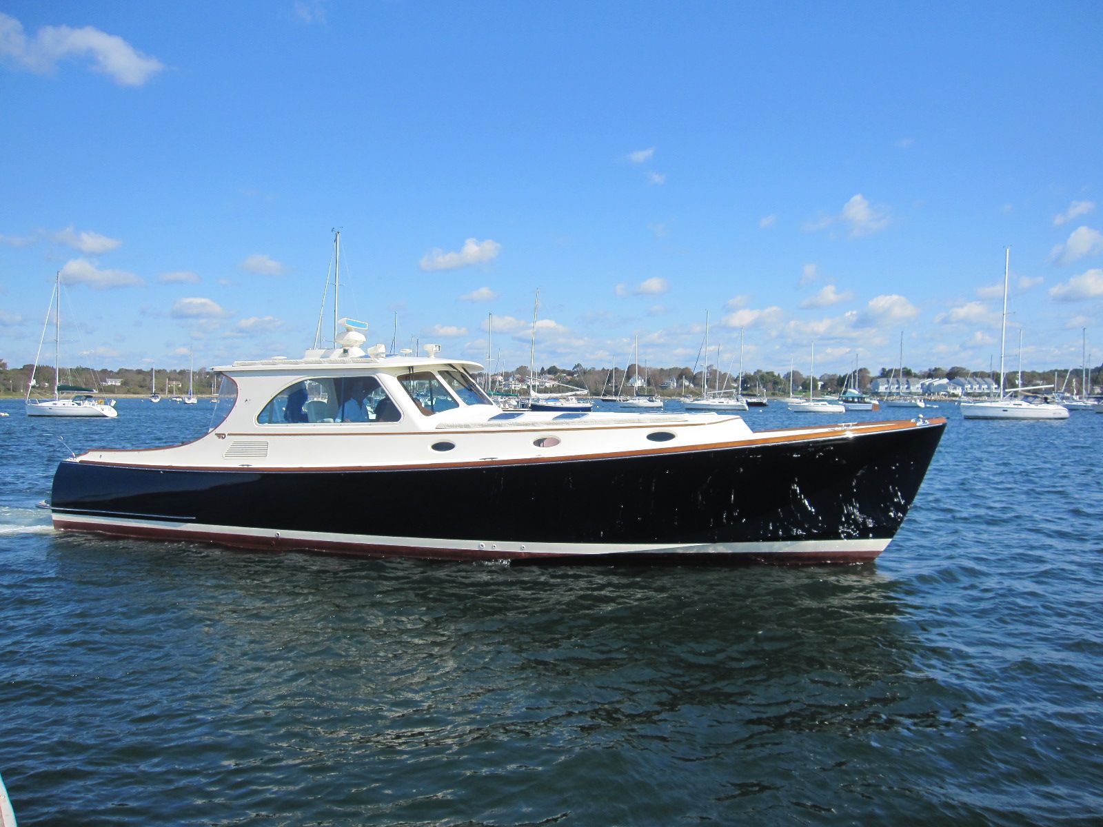 Mast has been removed for indoor winter storage