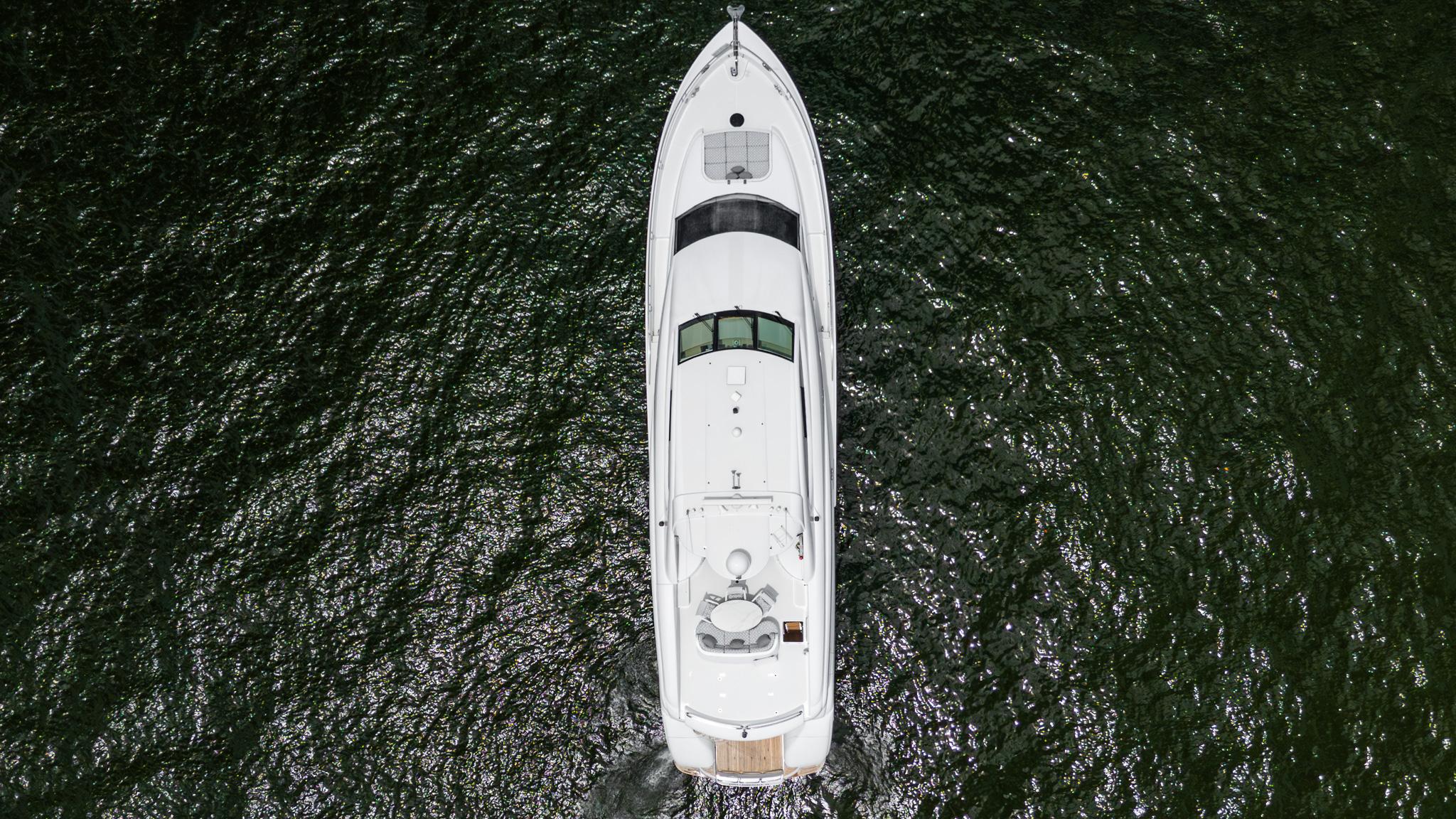 Lazzara-80 Skylounge 2002-Fomo2 FL-US-Aerial view of 2002 Lazzara 80 Skylounge yacht on open water.-9749638 | Thumbnail