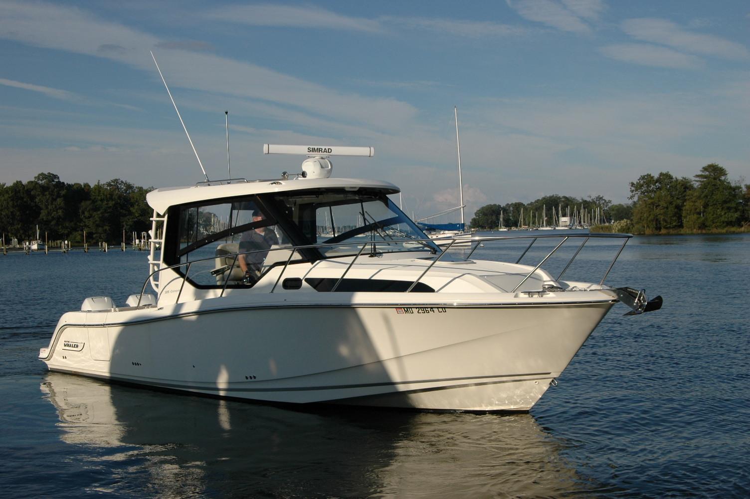 2023 Boston Whaler 325 conquest