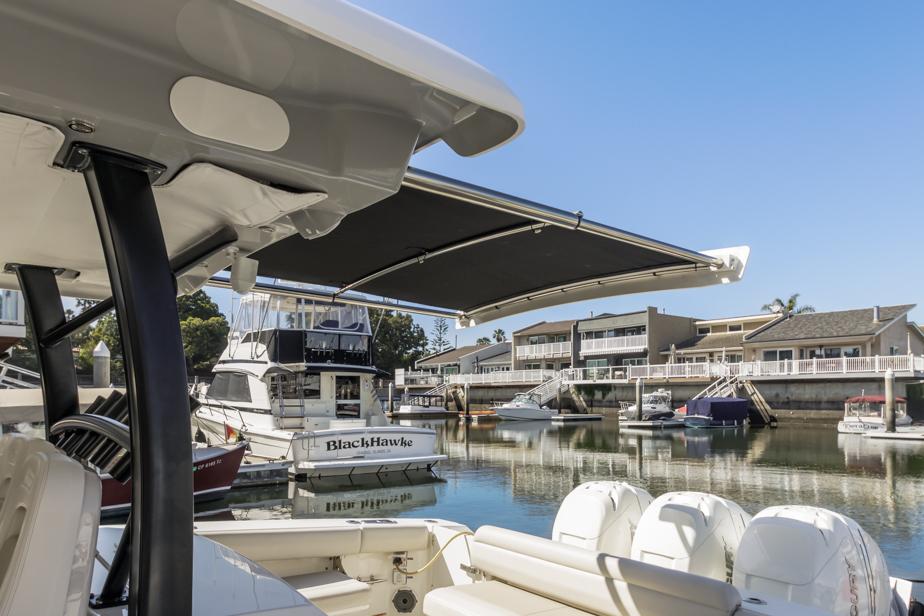 2021 Boston Whaler 380 Outrage #TBMB0552LLC inventory image at Sun Country Marine Group, Newport Beach 2021 Boston Whaler 380 Outrage #TBMB0552LLC inventory image at Sun Country Marine Group, Newport Beach