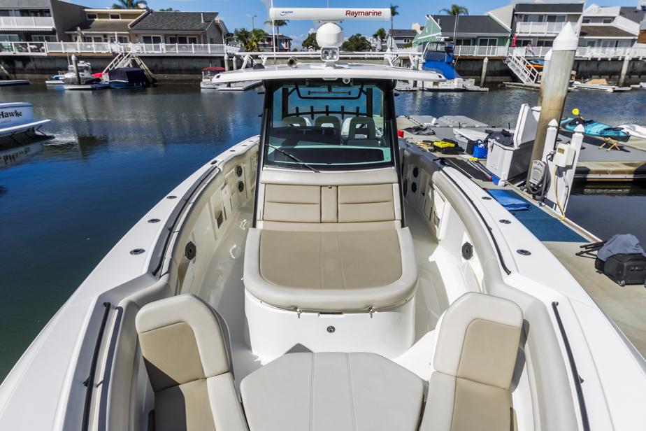 2021 Boston Whaler 380 Outrage #TBMB0552LLC inventory image at Sun Country Marine Group, Newport Beach 2021 Boston Whaler 380 Outrage #TBMB0552LLC inventory image at Sun Country Marine Group, Newport Beach