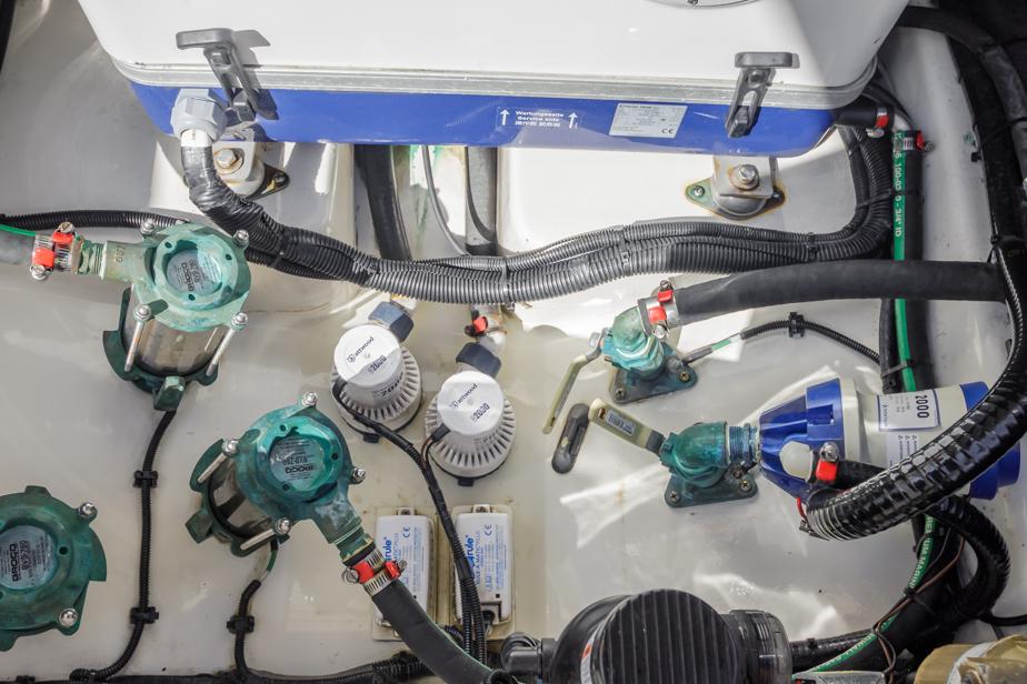 2021 Boston Whaler 380 Outrage #TBMB0552LLC inventory image at Sun Country Marine Group, Newport Beach 2021 Boston Whaler 380 Outrage #TBMB0552LLC inventory image at Sun Country Marine Group, Newport Beach