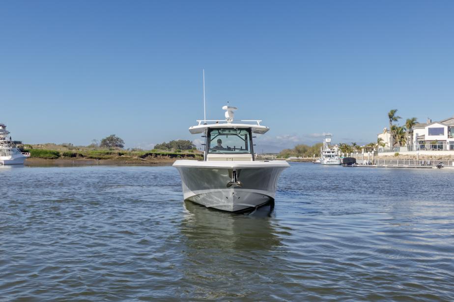 2021 Boston Whaler 380 Outrage #TBMB0552LLC inventory image at Sun Country Marine Group, Newport Beach 2021 Boston Whaler 380 Outrage #TBMB0552LLC inventory image at Sun Country Marine Group, Newport Beach