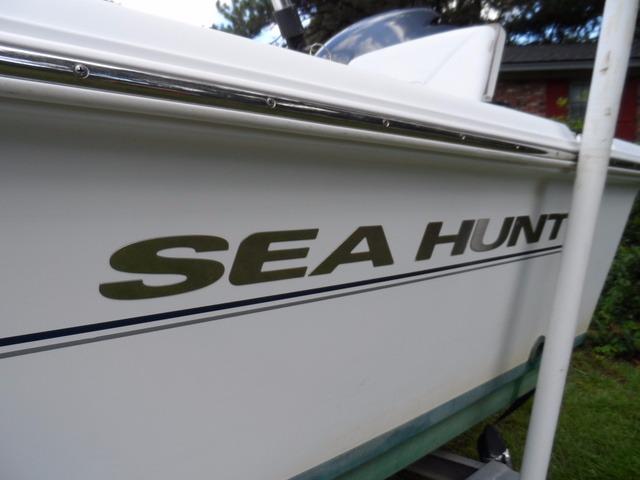 2008 Sea Hunt BX 21 T