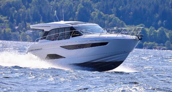 Photo of 2023 Bavaria 40'
