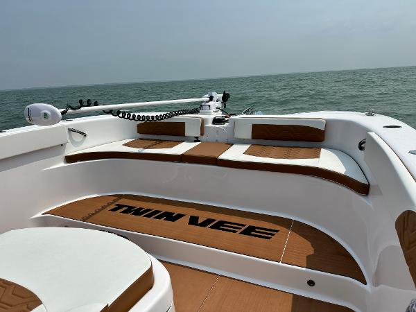 Boat Image 19