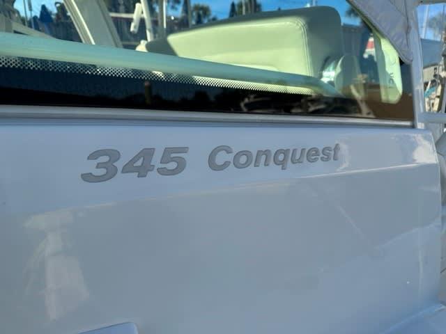 2019 Boston Whaler 345 Conquest