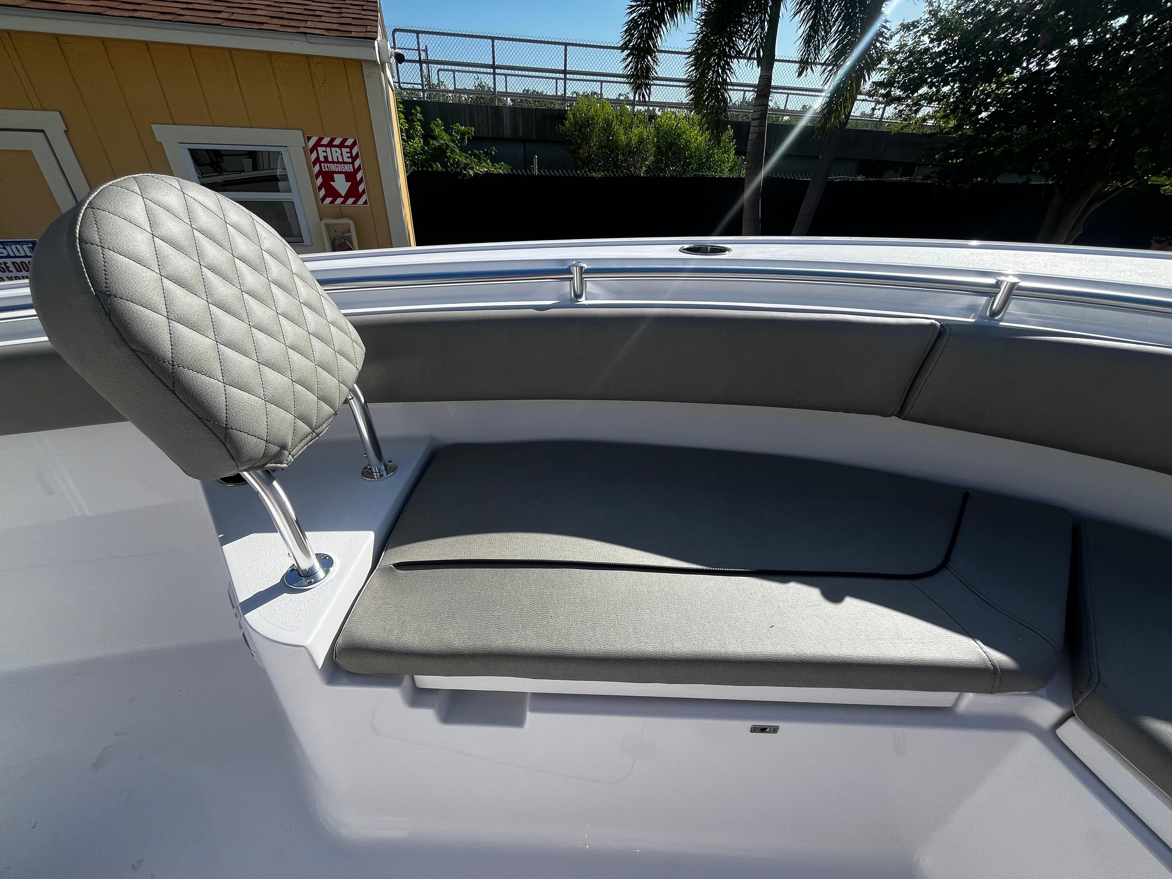 2024 Sportsman Heritage 231 Center Console-25