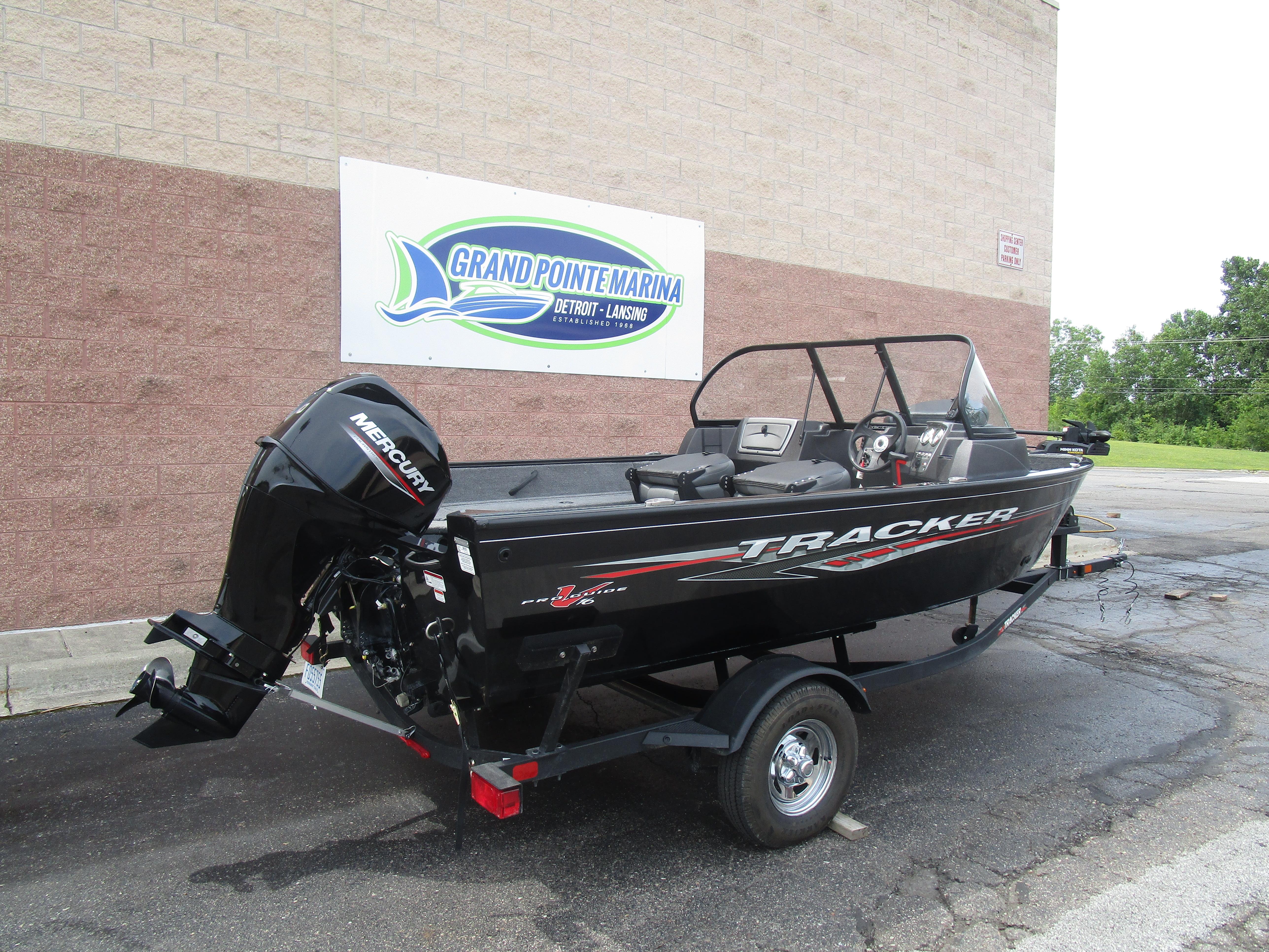 2024 Tracker Pro Guide V-16 WT Gallery