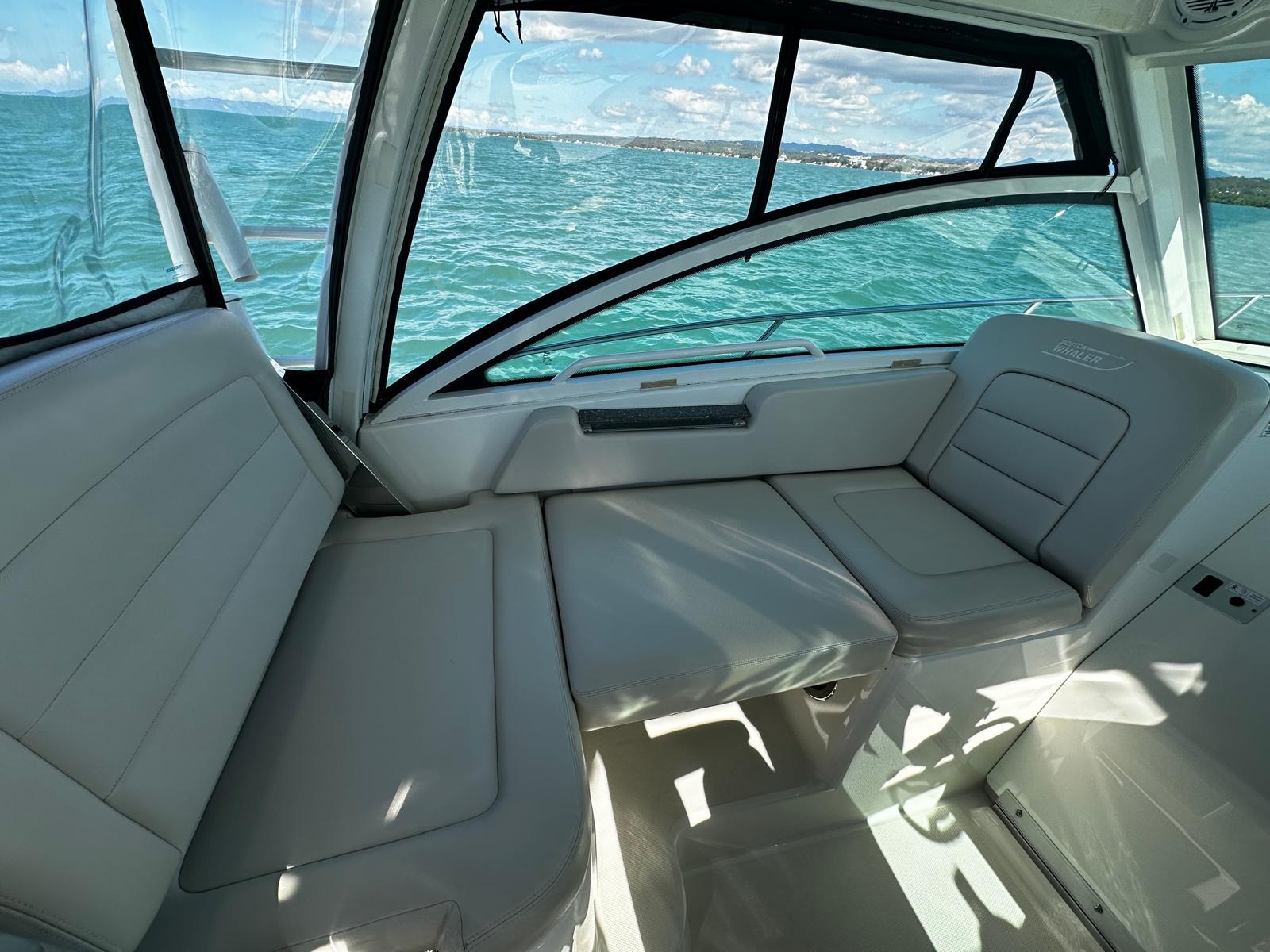 Boston Whaler-315 Conquest 2015 -PR-9659668 | Thumbnail