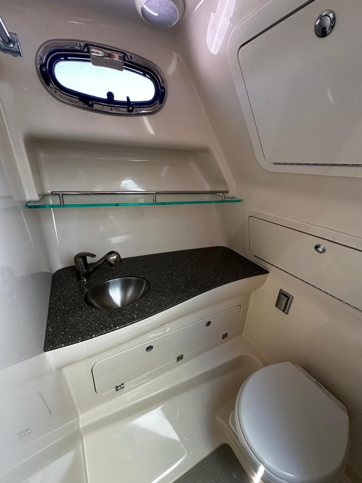 Boston Whaler-315 Conquest 2015 -PR-9659668 | Thumbnail