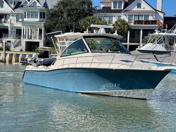 37' Grady-White, Listing Number 100913704, Image No. 2