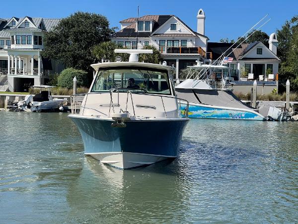 37' Grady-White, Listing Number 100913704, Image No. 3
