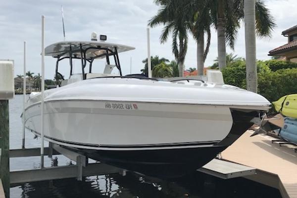 33' Renegade, Listing Number 100877435, - Photo No. 9