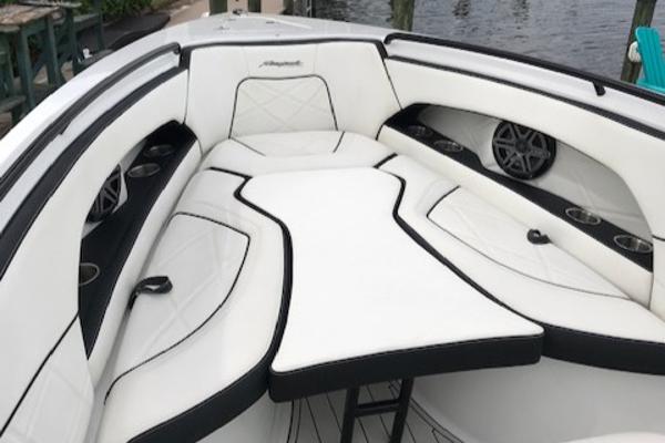 33' Renegade, Listing Number 100877435, - Photo No. 18