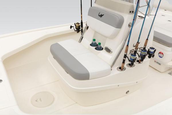 2021 Mako boat for sale, model of the boat is 18 LTS & Image # 31 of 58