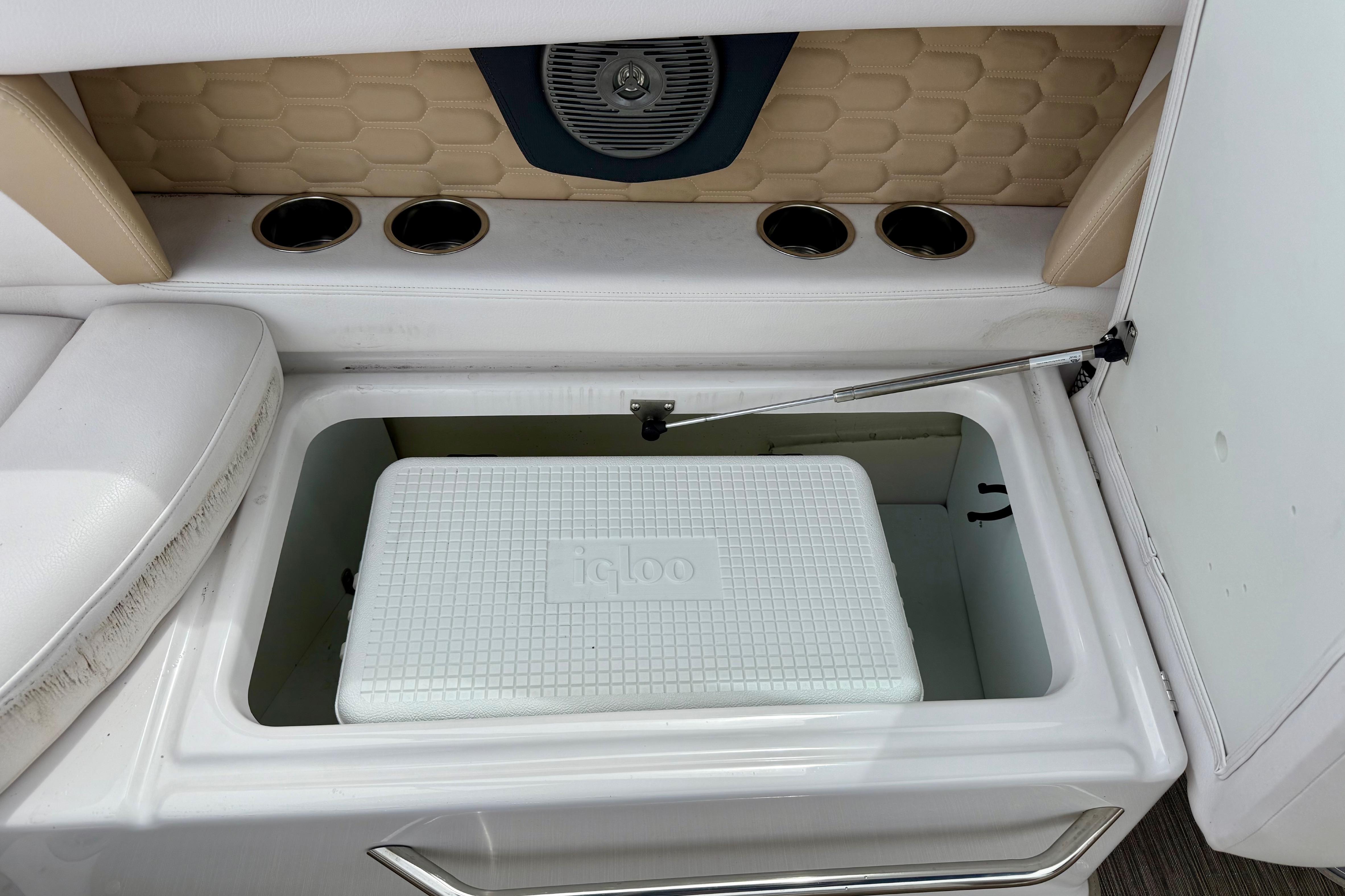 Boat image 20