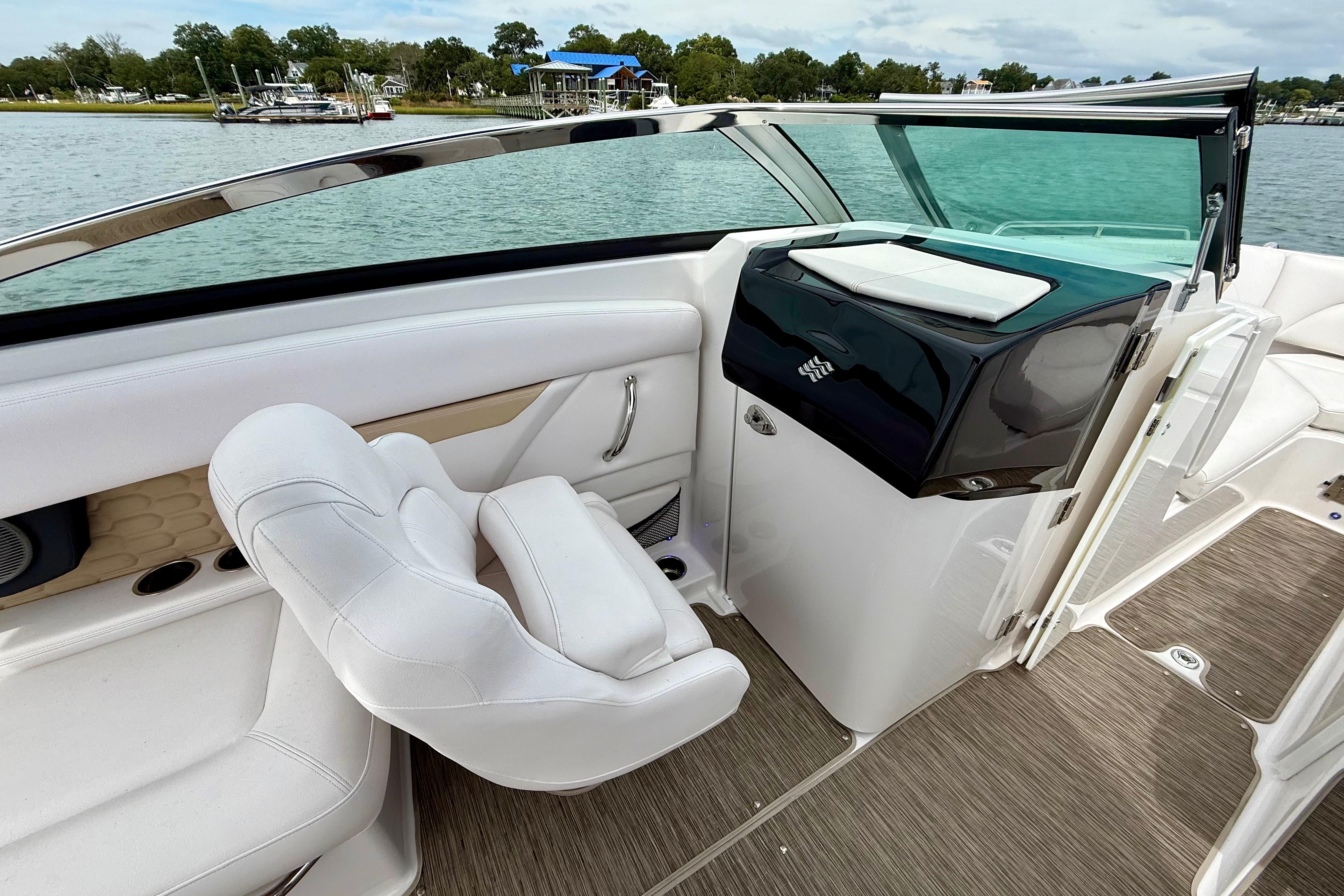 Boat image 23