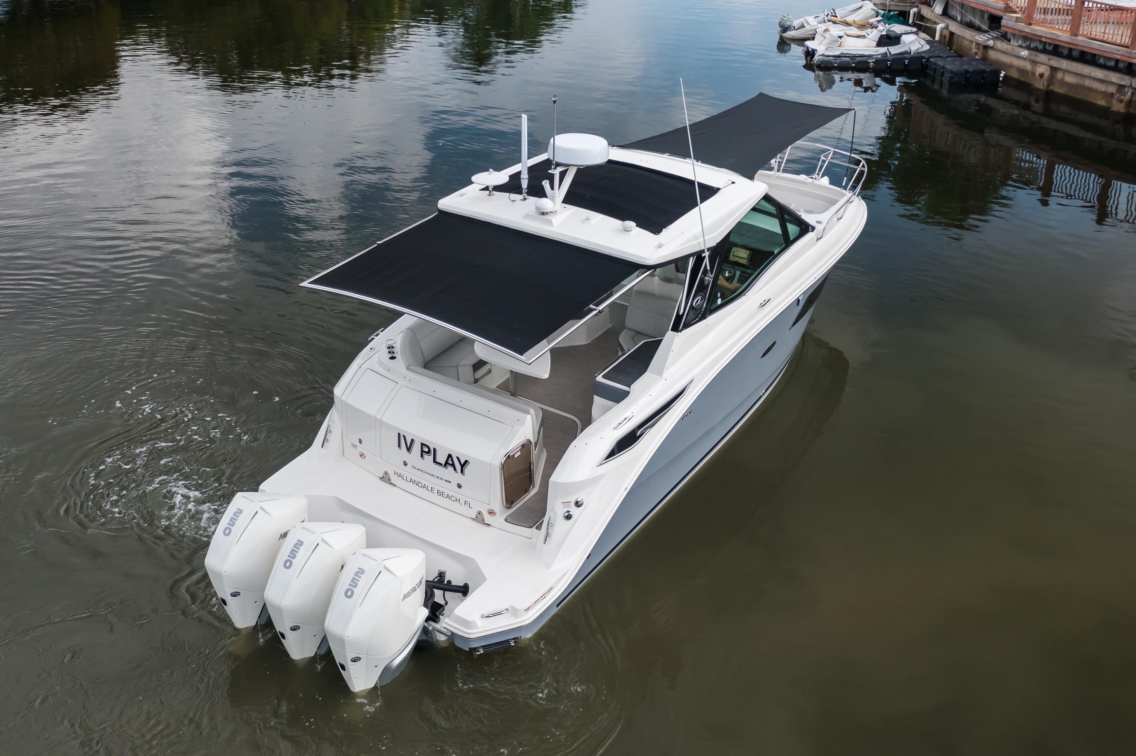 Sea Ray Sundancer Ob Iv Play Hmy Yachts