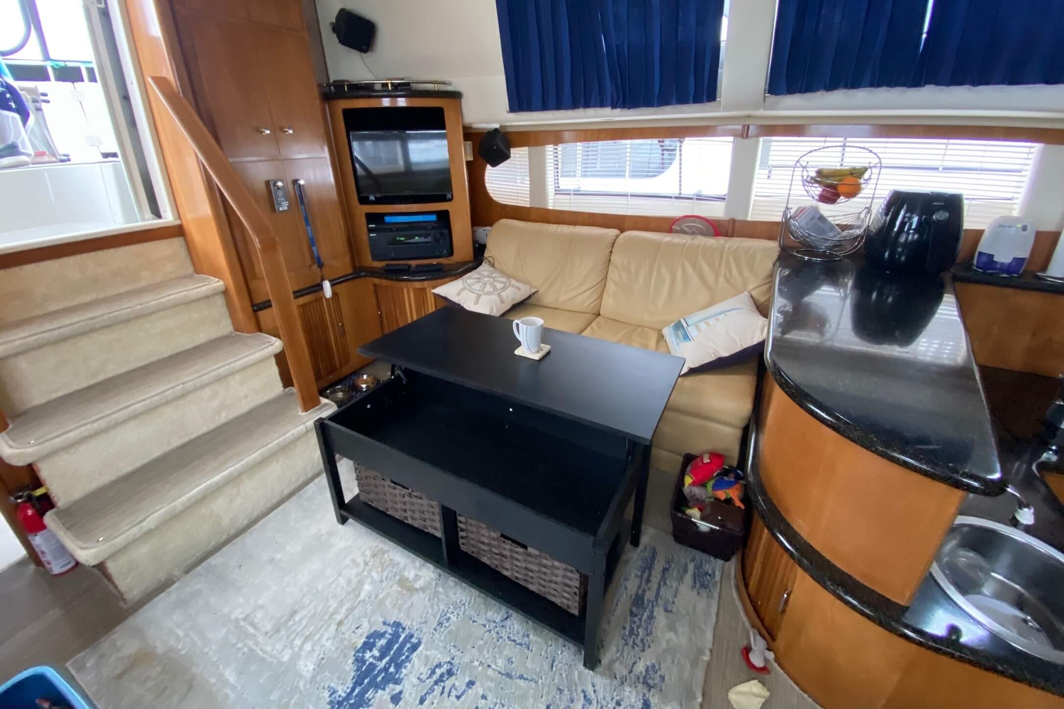 2001-carver-444-cockpit-motor-yacht-power-9749680-20250407091733822-1_XLARGE