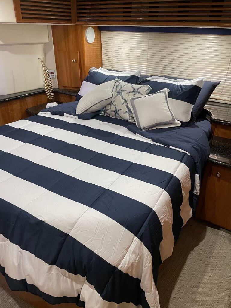 2001-carver-444-cockpit-motor-yacht-power-9749680-20250407091746742-1_XLARGE