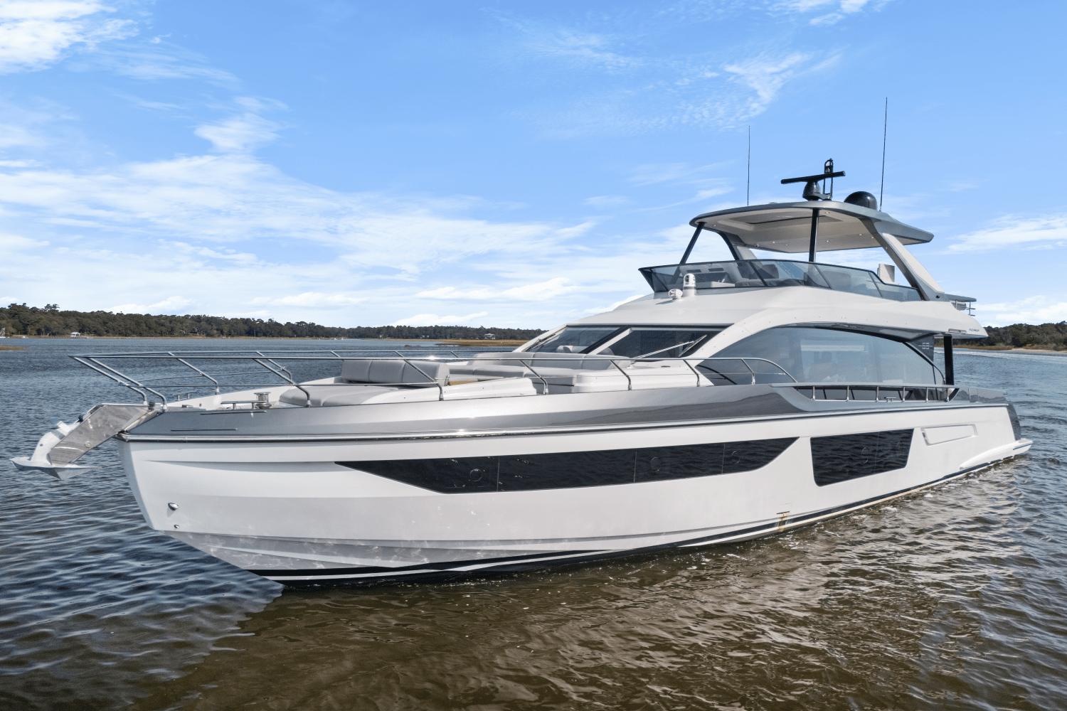 2023 Azimut 68