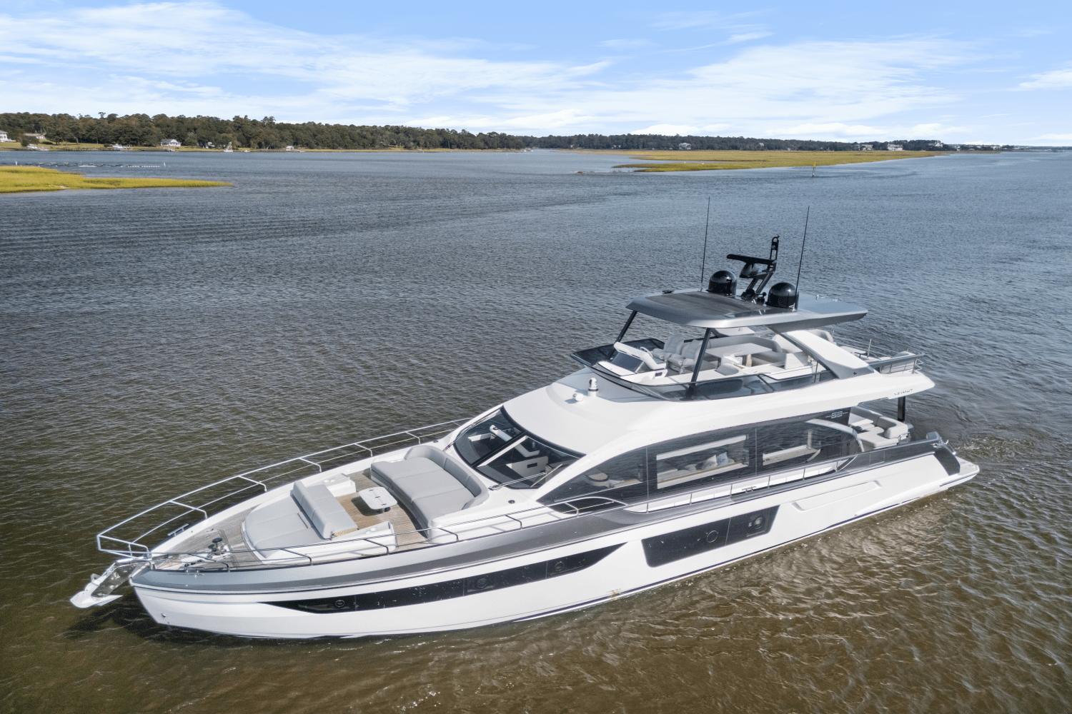 2023 Azimut 68