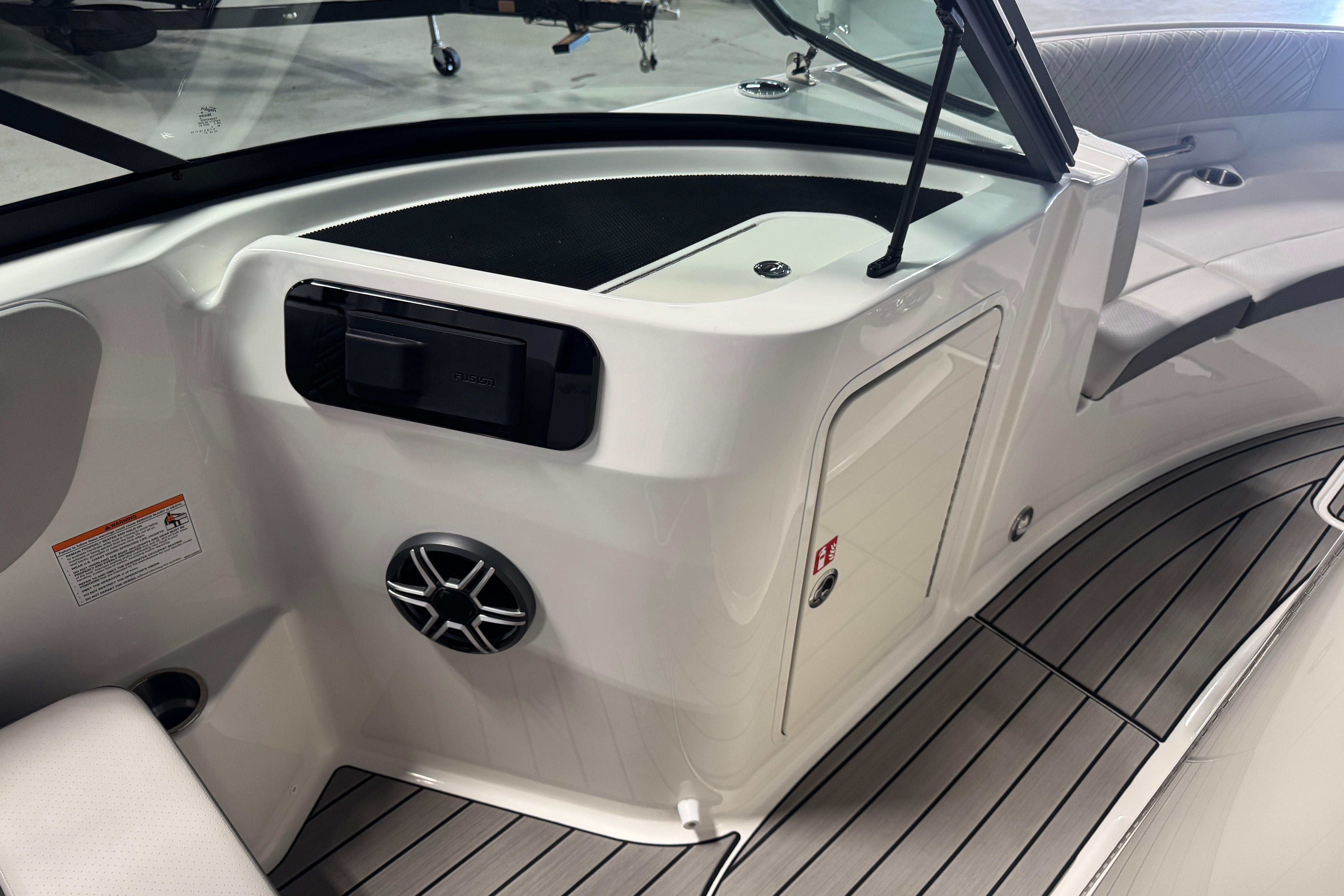 2026 Sea Ray SDX 230 #S1279G inventory image at Sun Country Marine Group, Irvine