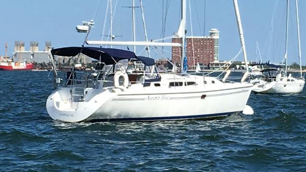 35' Catalina, Listing Number 100893082, Image No. 2