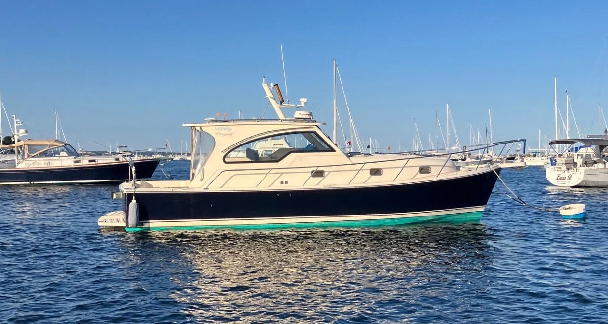 2005-mainship-pilot-34-sedan-power-9759609-20250415114351385-1_XLARGE
