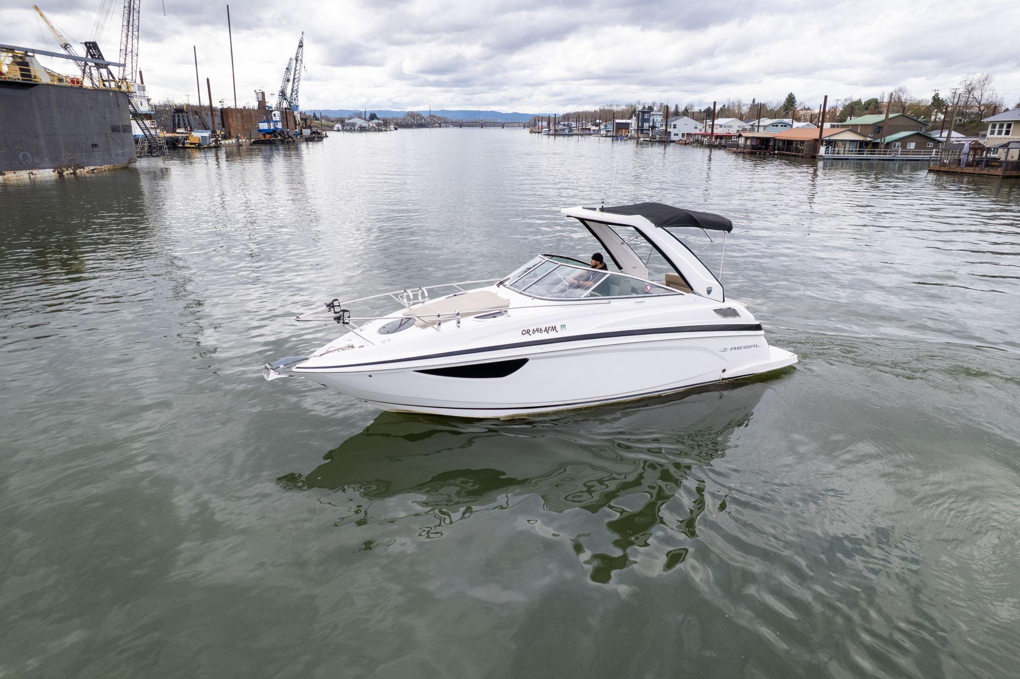 2015-regal-28-express-power-9739694-20250403181418867-1_XLARGE