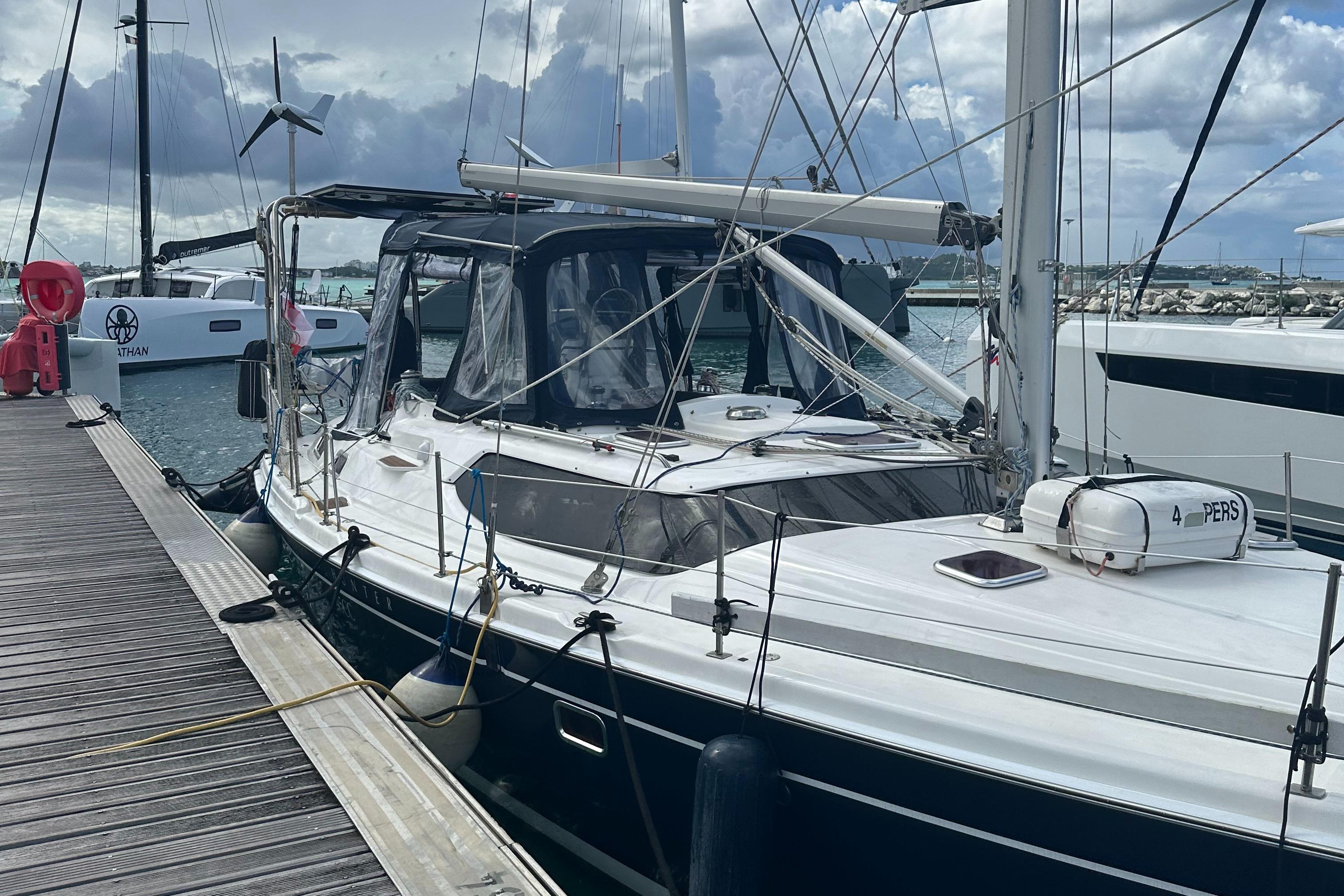 Newport RI Yacht Brokerage