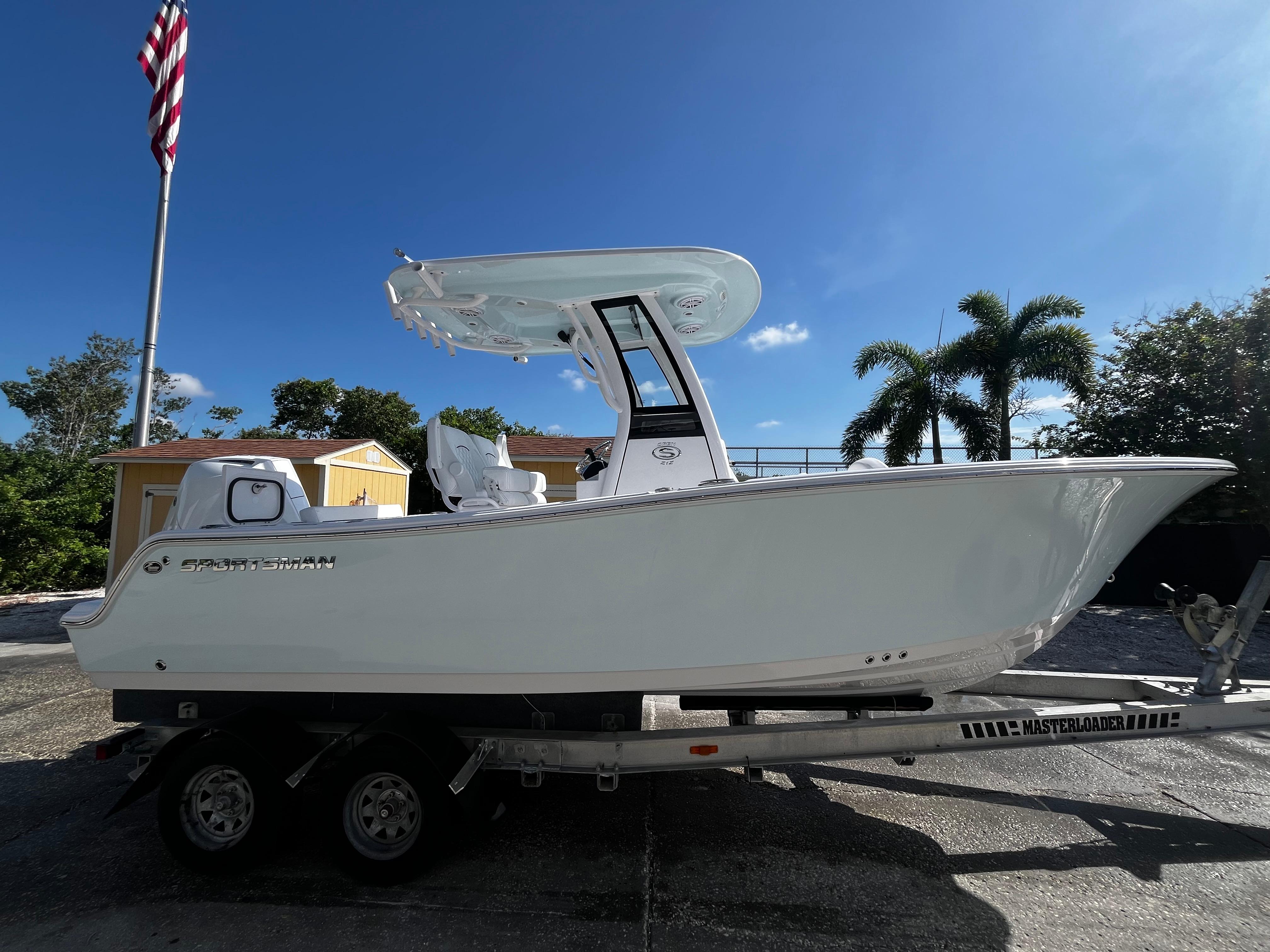 2025 Sportsman Open 212 Center Console-2