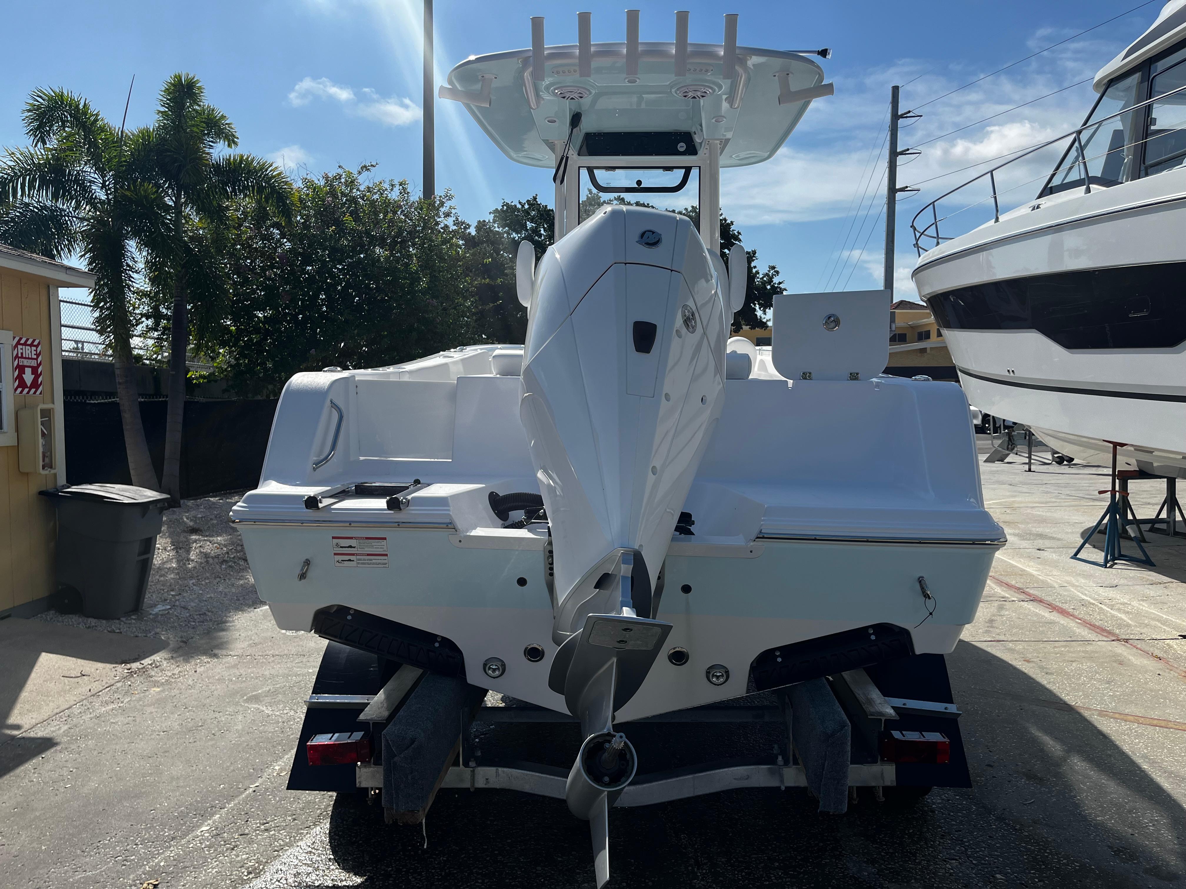 2025 Sportsman Open 212 Center Console-4