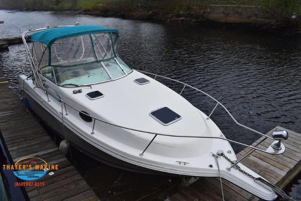 1996 Rinker boat for sale, model of the boat is Fiesta Vee 265 & Image # 53 of 62