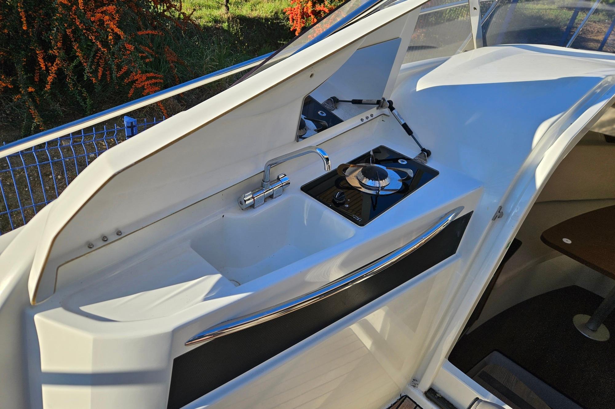 Jeanneau Cap Camarat 8.5 WA