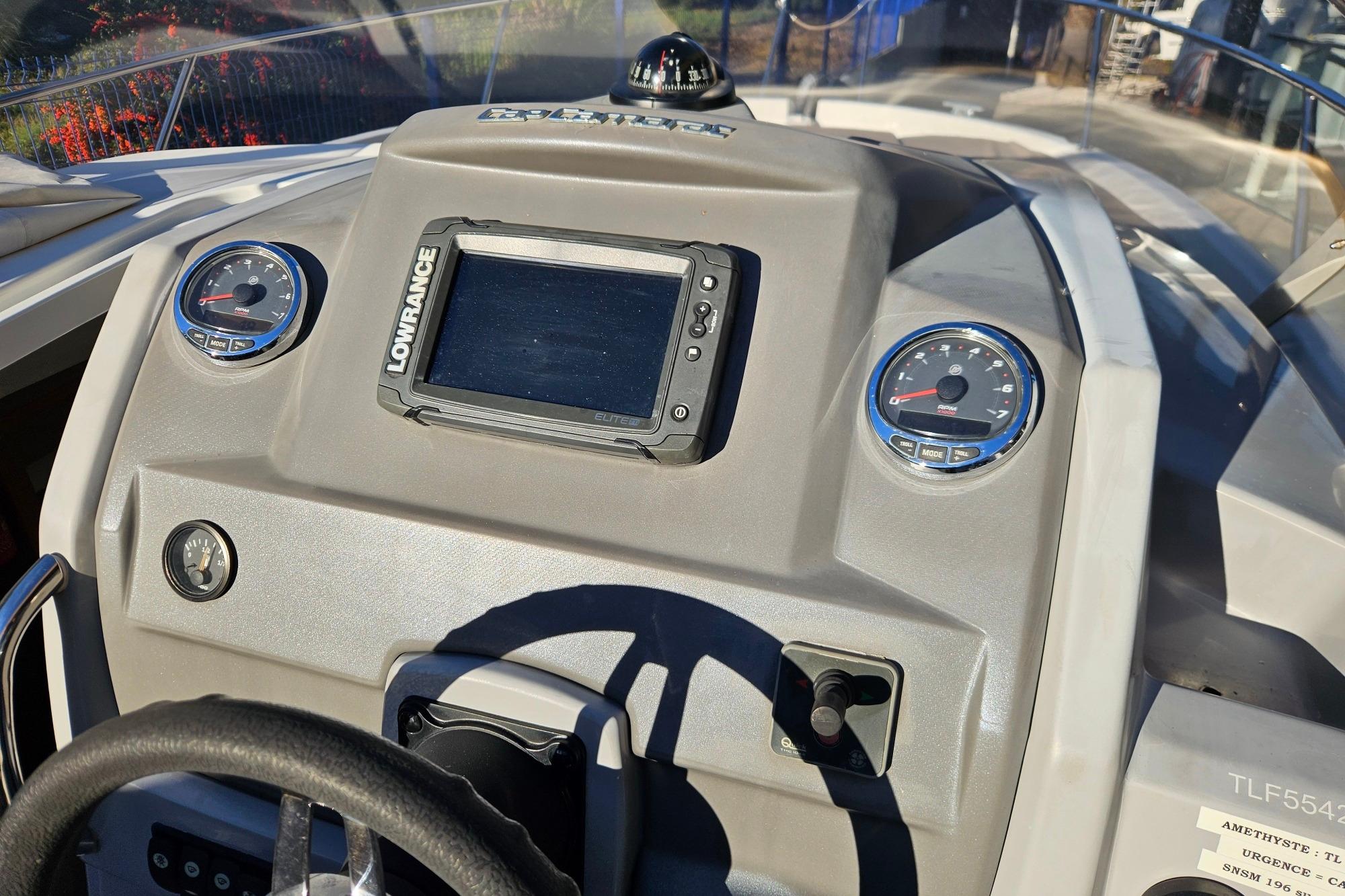 Jeanneau Cap Camarat 8.5 WA