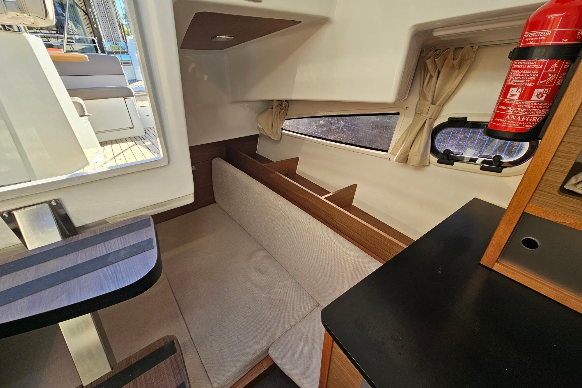 Jeanneau Cap Camarat 8.5 WA