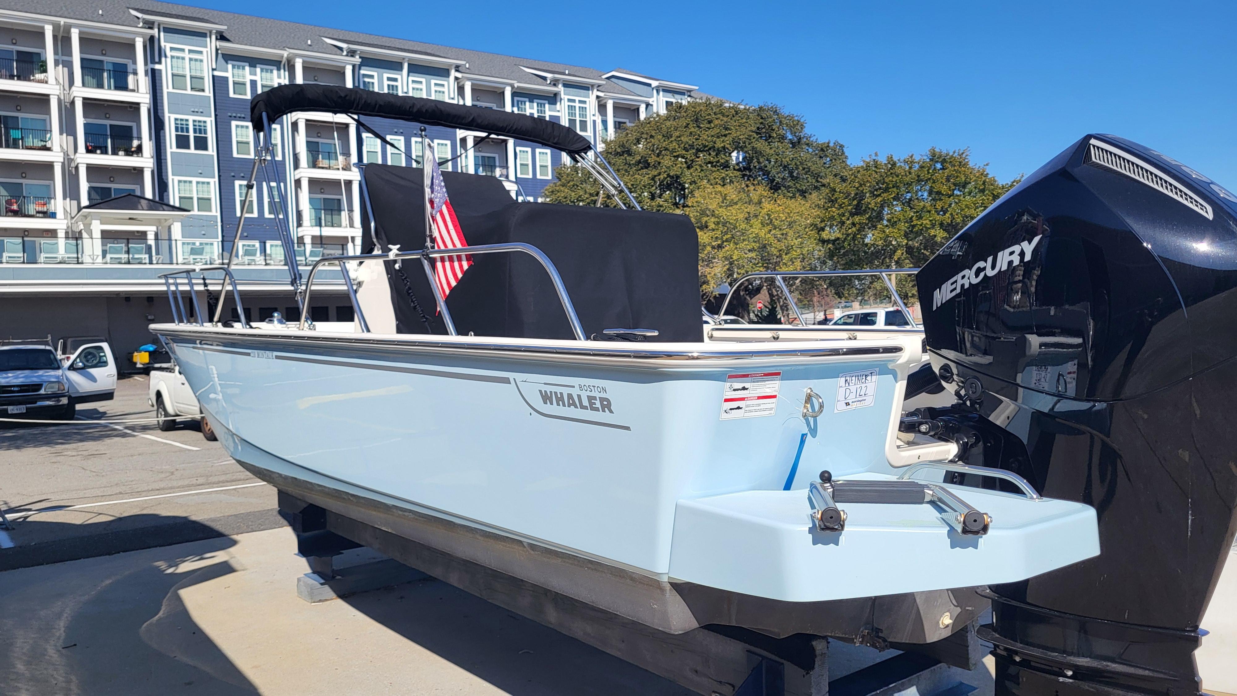 2024-boston-whaler-210-montauk-power-9709701-20250310061827604-1_XLARGE