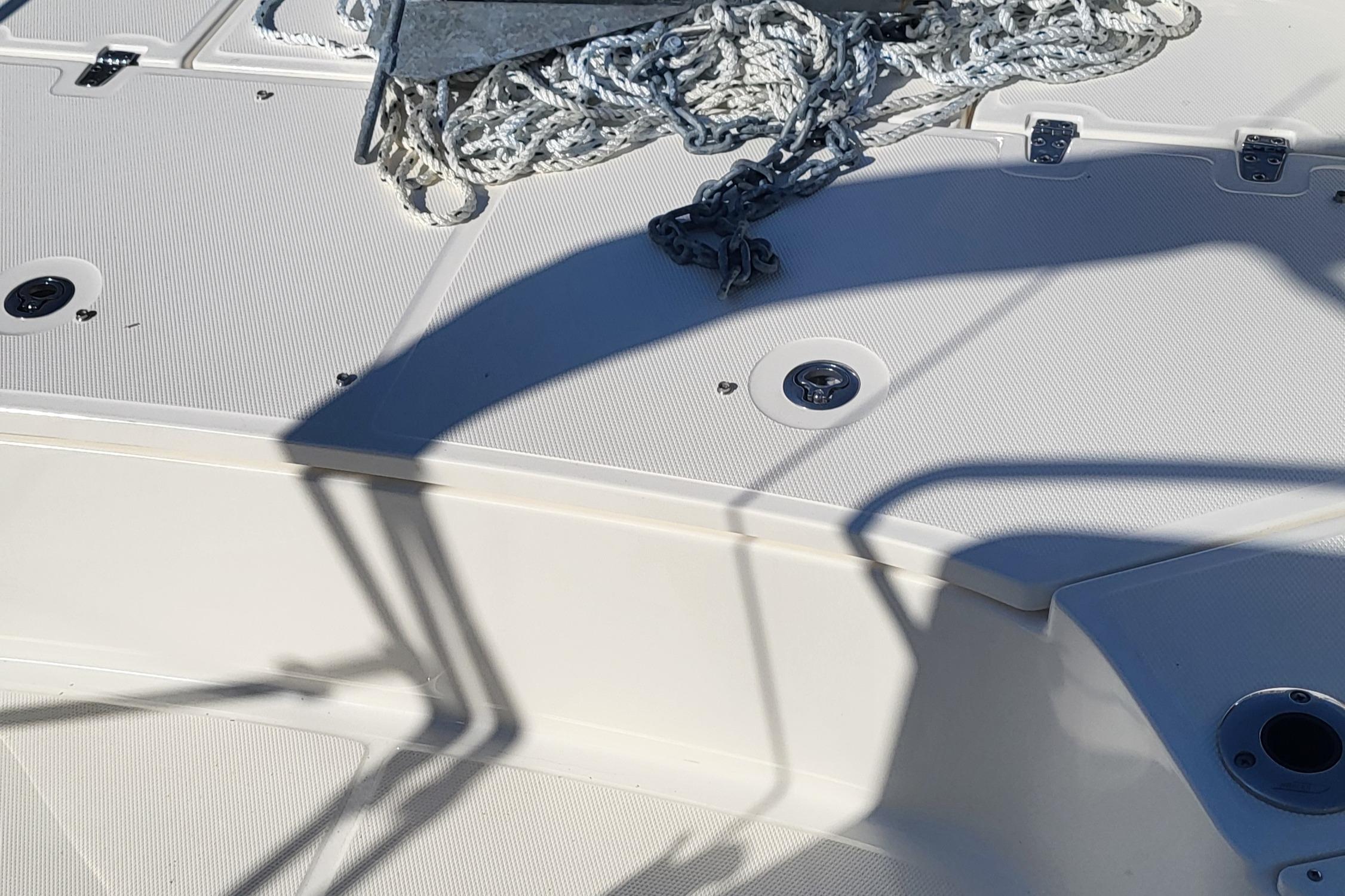 2024-boston-whaler-210-montauk-power-9709701-20250310061833604-1_XLARGE