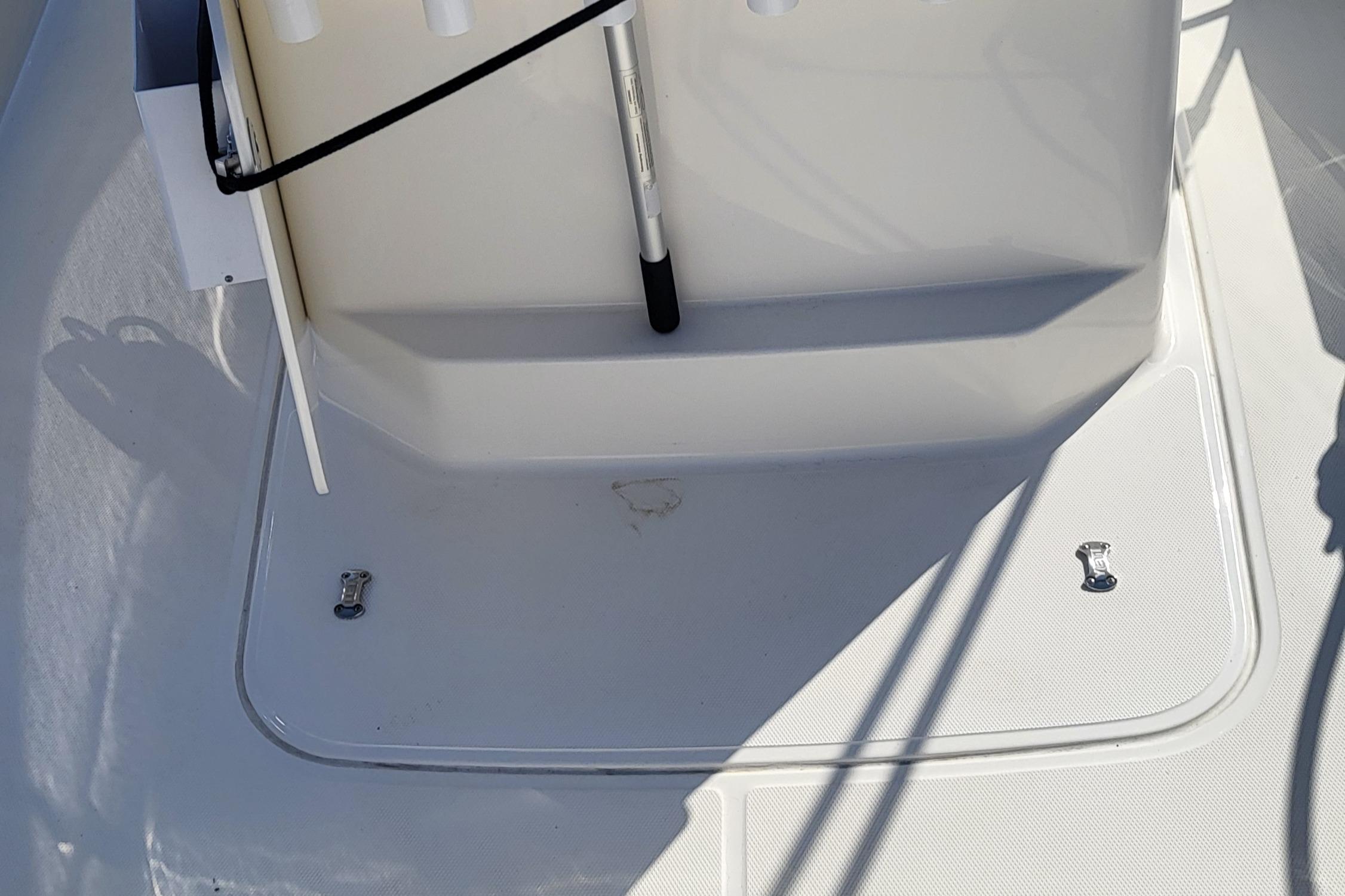 2024-boston-whaler-210-montauk-power-9709701-20250310061835632-1_XLARGE