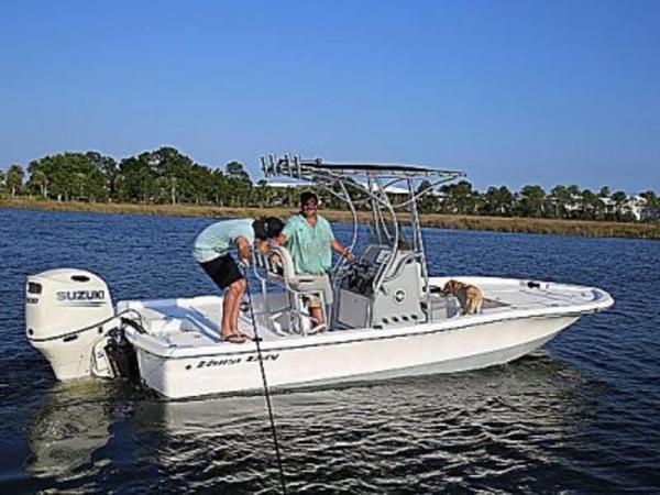 2021 Aquasport boat for sale, model of the boat is 224 Bay & Image # 1 of 2